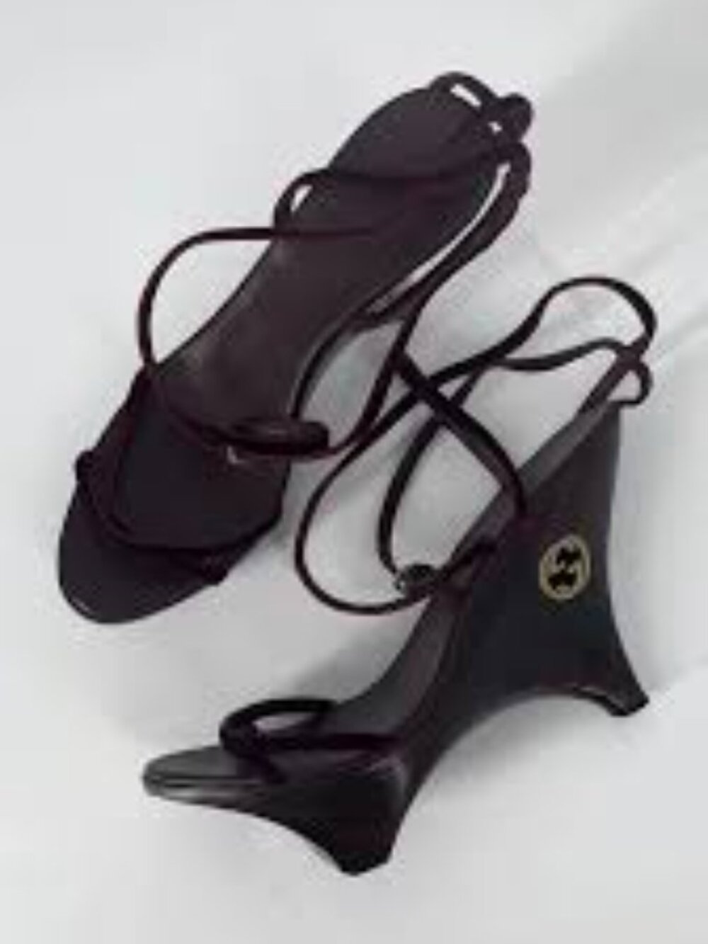 IN SEARCH OF GUCCI BY TOM FORD WEDGE